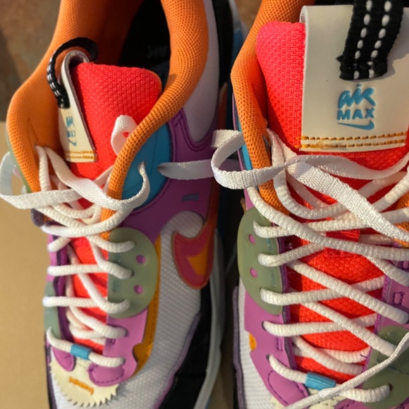 Nike Air Max 90 Futura - Picture 4 of 5